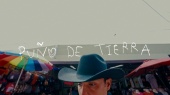 UN PUÑO DE TIERRA(Lyric Video)