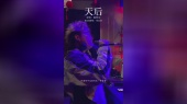 你尽管高高站起,我只管乖乖垫底#天后 #BGM现场 #邓岳章
